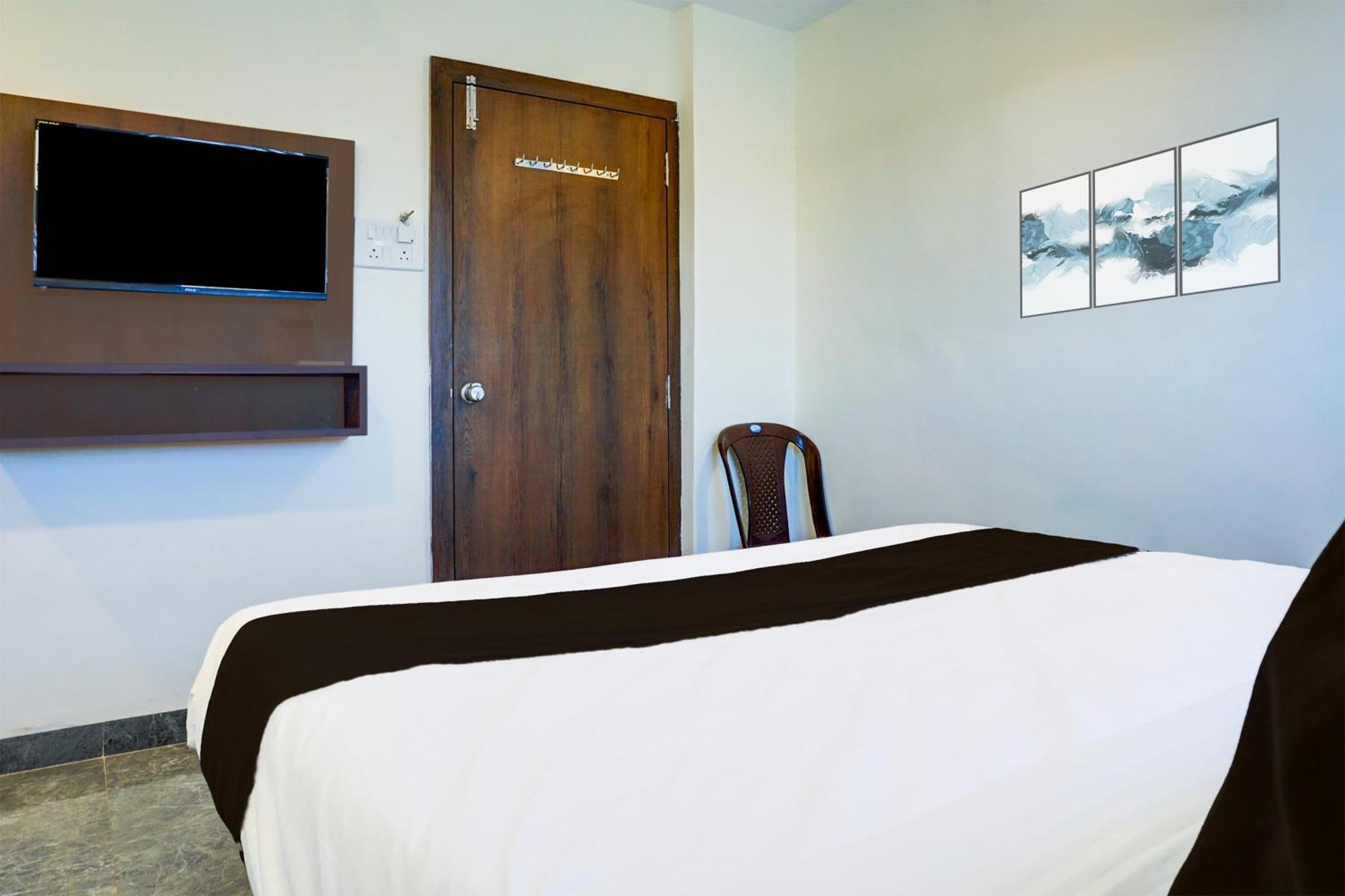 Hotel O Fortune Inn Alandi Exteriér fotografie